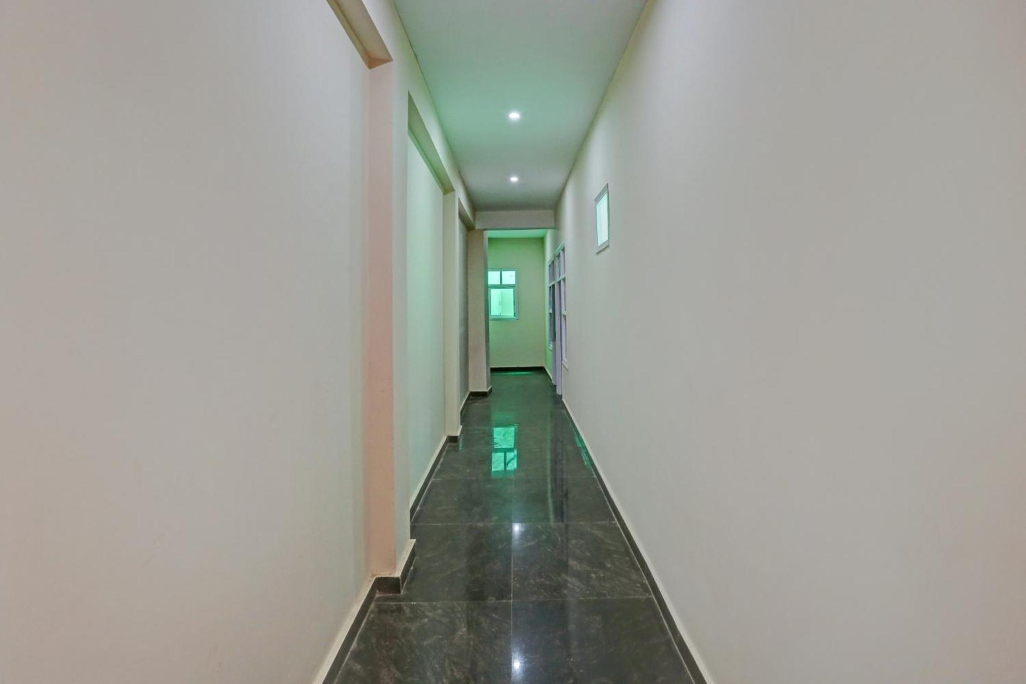 Hotel O Arya Residency Gurgáon Exteriér fotografie